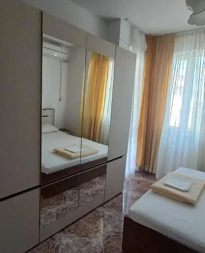 Casa Branca Hostel *